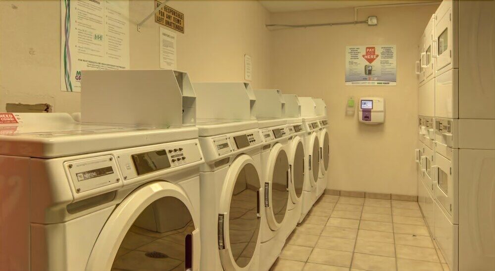 Intown Suites Extended Stay Marietta Ga - Town Center ケネソー エクステリア 写真